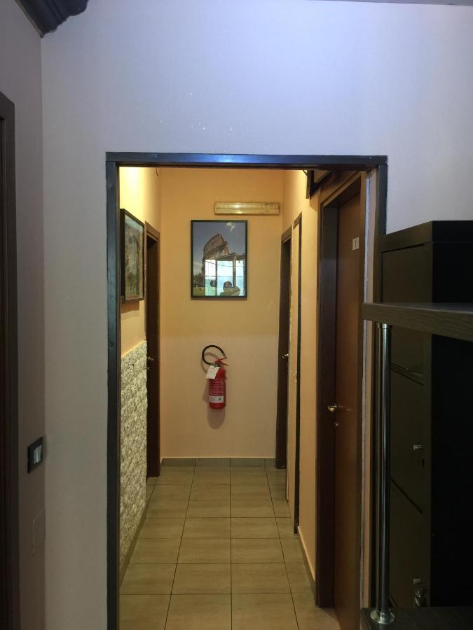 Rome City Hostel Buitenkant foto